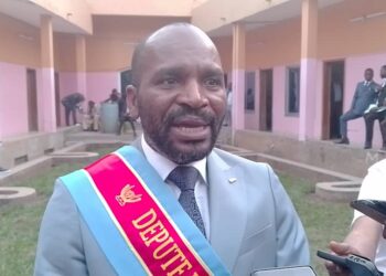 Sud-Kivu/Asspro : le député John Peter dit « Billionnaire » exige la suspension des contrats PPP