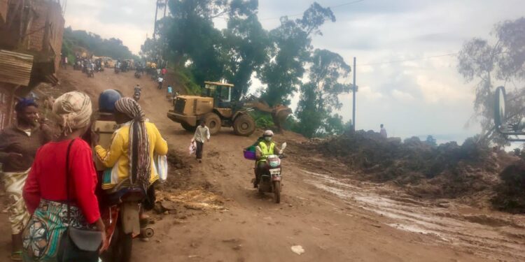 Bukavu/Infrastructures : la SOCOC lance les travaux de stabilisation provisoire sur la pente Lycée-Camp TV
