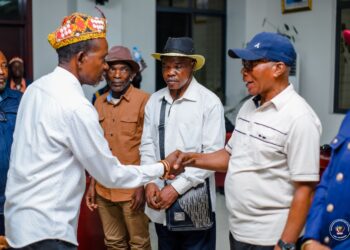 RDC : Les communautés Teke et Yaka acceptent enfin de se serrer les mains