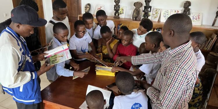 Sud-Kivu : le RJAE-Junior célèbre la journée du livre à la bibliothèque Read with Malaika