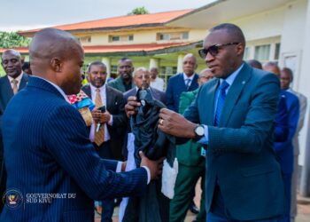Sud-Kivu : Marc Malago procède à la remise des toges officielles aux nouveaux magistrats de la RDC 