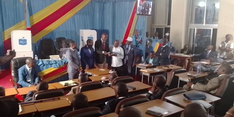 RDC : La CENI interdit formellement l’utilisation du téléphone dans l’isoloir lors des élections des sénateurs et gouverneurs