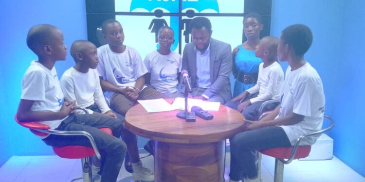 Bukavu/J.M de la presse : les Juniors du RJAE plaident pour le retour de paix à l’Est de la RDC