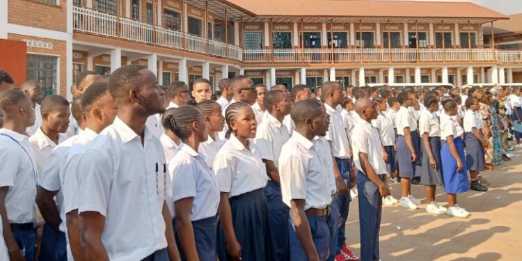 Sud Kivu : Environ 62 300 finalistes de l’école secondaire participent à la session ordinaire de l’examen d’état