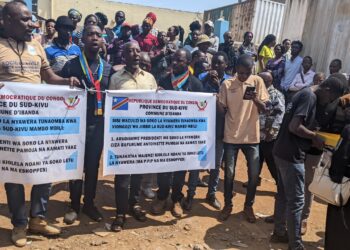 Bukavu: Un délai de 48 accordé à la bourgmestre de la commune d’Ibanda pour mettre fin à la cacophonie créée au marché de NYAWERA. (Société civile)