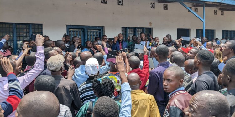 Sud kivu : Attendus dans leurs écoles ce lundi sur demande de gestionnaires, les enseignants grévistes boycottent l’appel et annoncent des marches