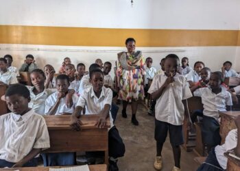 Sud-Kivu : la santé sexuelle et de la reproduction n’est plus une question tabou dans la communauté grâce au Club Maisha de Uwezo Afrika Initiative