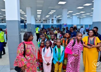 RDC: 50 enfants victimes de la guerre à l’Est de la RDC sont arrivés à Kinshasa pour un plaidoyer auprès des autorités