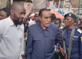 Bukavu : Le maire Zénon Karumba Chikuta en tournée d’inspection pour l’assainissement de la ville