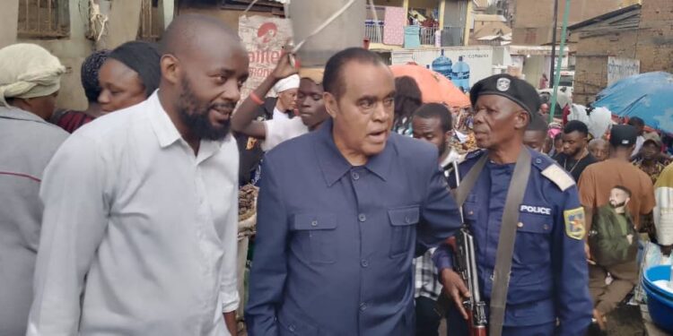 Bukavu : Le maire Zénon Karumba Chikuta en tournée d’inspection pour l’assainissement de la ville