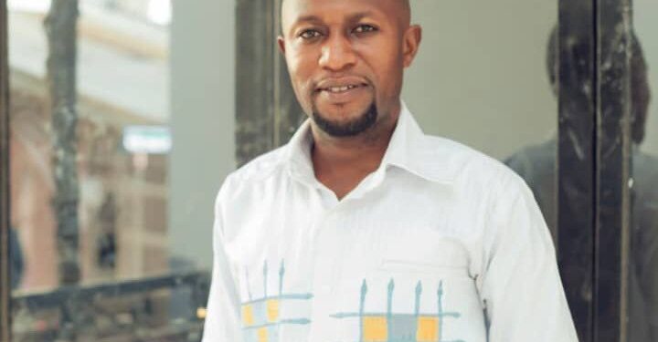 Nouvel an 2025: Le MD de l’hôpital général de kadutu « chez BULAMBO », le Dr Julien KASAMIRA, présente ses vœux de bonheur et de réussite à la population de Bukavu et de kadutu en particulier