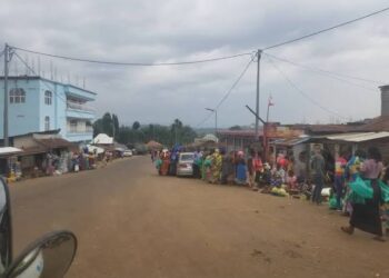 Kabare : Une voiture de marque brobox échappe à un braquage à Miti sur la RN2. 4 passagers sortent blessés