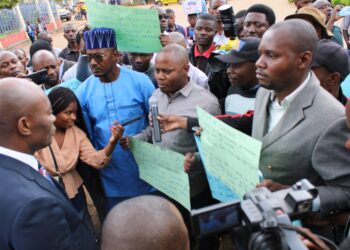 Bukavu : les ressortissants de Miti, Kavumu et Katana manifestent contre l’insécurité dans leurs entités d’origine