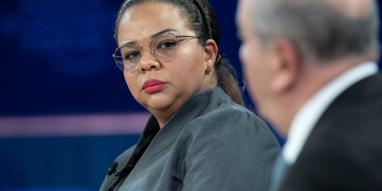 Guerre dans l’est de la RDC : Kinshasa demande l’annulation du grand prix de la course automobile formule 1annoncée à Kigali en 2025 en raison du soutien du Rwanda au m23