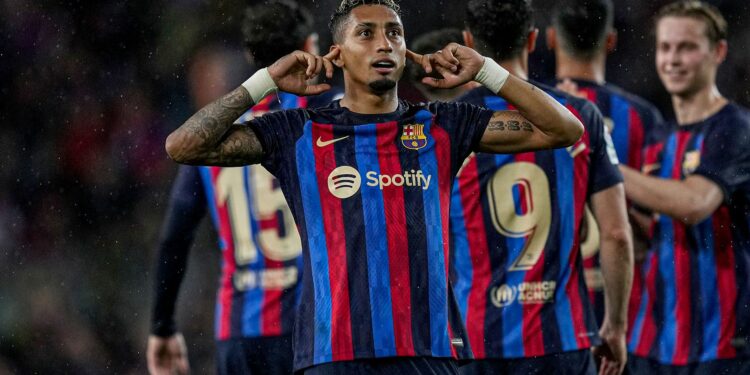 LA LIGA : Le FC Barcelone consolide son statut de leader devant le Real Madrid de Kylian Mbappé