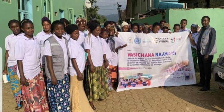 Sud-Kivu : La Prunelle RDC Asbl et son partenaire Kvinna Till Kvinna forment 50 jeunes filles de Mwenga sur la paix et l’égalité