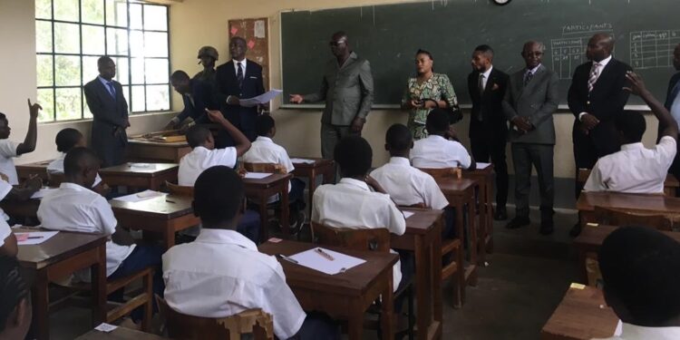 Sud-Kivu : Lancement officiel de l’Examen d’État 2025, l’AFC/M23 salue la réussite de l’organisation