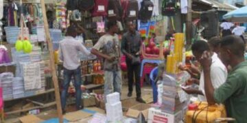 Rentrée scolaire 2025-2026 : Malgré le contexte moins rassurant ; les parents de Bukavu se battent bec et ongles