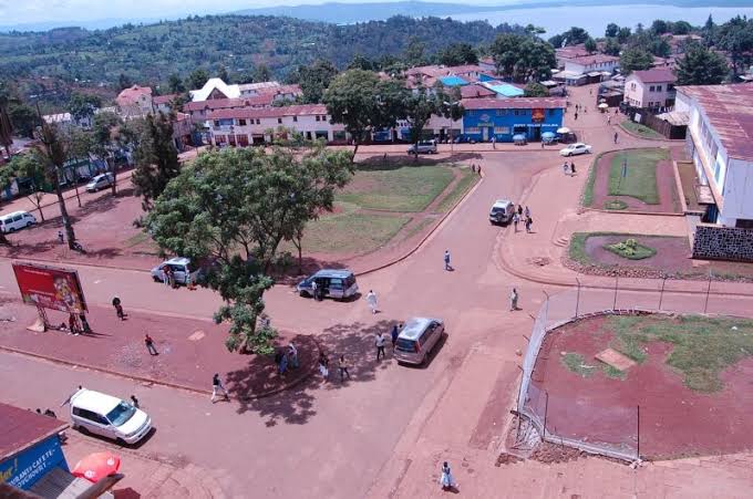 Bagira, Place communale