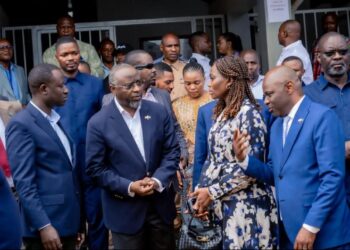 Sud Kivu : Une nouvelle nomenclature des taxes réduites à 60% par l&rsquo;AFC/M23 sera mise en application d&rsquo;ici janvier 2026