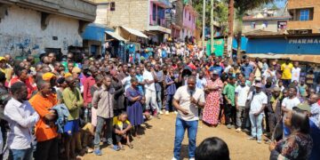 Kadutu: La cohésion sociale et le vivre ensemble, au cœur des échanges entre le bourgmestre Byamungo KAZMIRI et les habitants du quartier Kasali