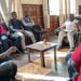 Bukavu: Le maire Nicolas Kyalangalilwa donne des orientations aux responsables des associations d’évacuation des déchets pour l’assainissement de la ville
