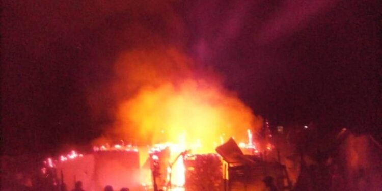 Kabare: Une mère et ses six enfants perdent la vie dans un incendie à Cimpwiji