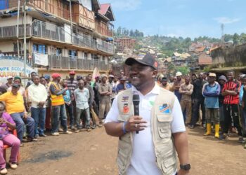 Bukavu : le maire Nicolas Kyalangalilwa en tournée pour superviser les travaux communautaires et sensibiliser sur la sécurité de la ville