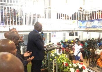 Bukavu: A l&rsquo;église 8ème CEPAC UMOJA/Nyawera, le vice-gouverneur Dunia Bwenge Doux prêche l&rsquo;amour envers son prochain et le vivre ensemble