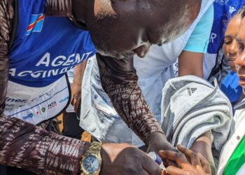 Sud-Kivu : Le vice-gouverneur Dunia Bwenge Doux lance la  campagne de vaccination contre la poliomyélite à Walungu