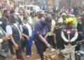 Bukavu: En supervision des travaux communautaires, le maire Nicolas Kyalangalilwa prend part au lancement des travaux de construction du bâtiment du quartier Nkafu, à Kadutu
