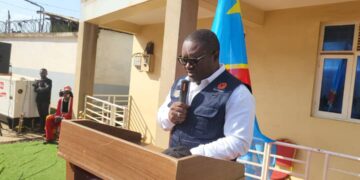 Bukavu: Le maire Nicolas kyalangalilwa prend part à l&rsquo;ouverture des extensions de la CADECO à Bagira et à Kadutu