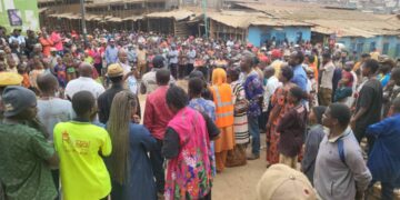 Bukavu: Dans un meeting animé par le maire Nicolas Kyalangalilwa à Kadutu, plusieurs jeunes rejoignent volontérement la police révolutionnaire