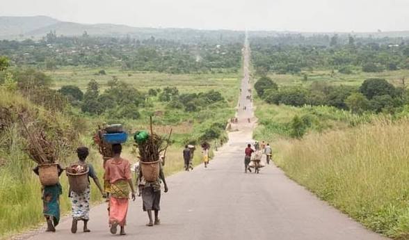 Sud kivu: La suspension du trafic Bukavu-Uvira, un coup dur pour plusieurs opérateurs économiques et transporteurs