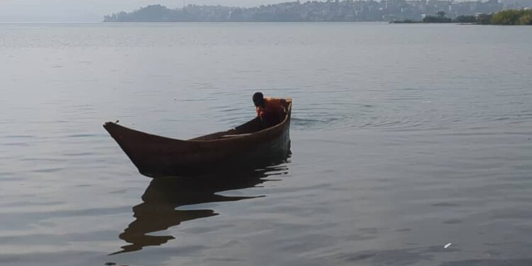 Sud kivu: Après 3 mois de fermeture, la zone située dans Bukavu-Kabonde-Ruhundu-Rudafulwa-Muguza sur le lac kivu sera ouverte à la pêche le 05 Juillet