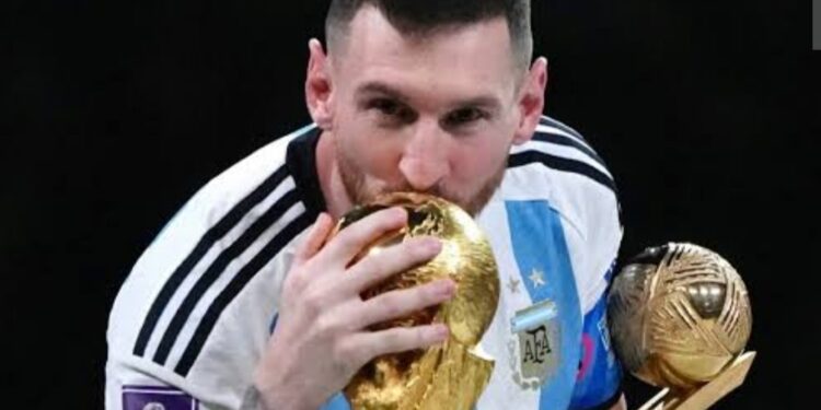 Football : Le GOAT Lionel Messi annonce sa retraite internationale avec l’Argentine